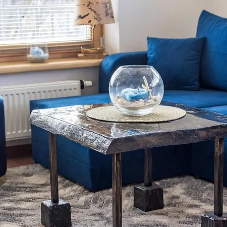 Laurent Apartment *
